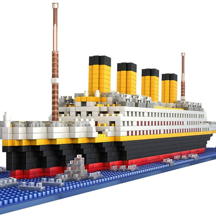 BIDIUTOY Titanic Ship building blocks Set