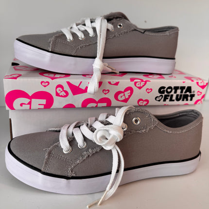 Gotta Flurt Women's Classic II Grey Canvas Low-Top Sneaker