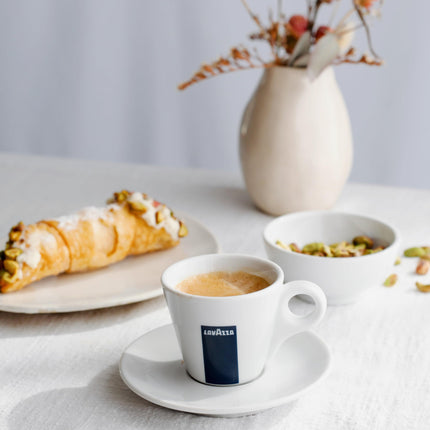 Lavazza Blue Single Espresso Top Class Coffee Capsules (Pack of 100) - Instant Coffee Pods for Lavazza Coffee Machines (Pack of 100)