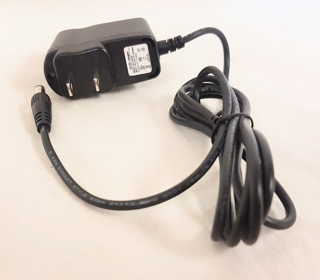 AC/DC Switching Power Adapter CBD1200500 12V 0.5A Plug In