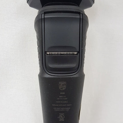 PHILIPS 5000 Series Wet & Dry Electric Shaver, S5588/25 NEW OPEN BOX