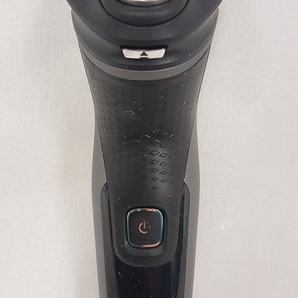 PHILIPS Series 1000 Dry Electric Shaver, S1332/41 LIKE NEW