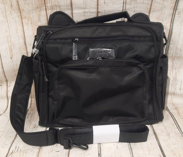 NEW, JuJuBe B.F.F Unisex ONYX Diaper Backpack Bag, BLACK OUT 15FM02X