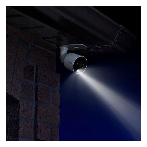 Lorex W282CAD 1080p Wi-Fi Camera With Smart Deterrence With 16 GB CARD & Stand